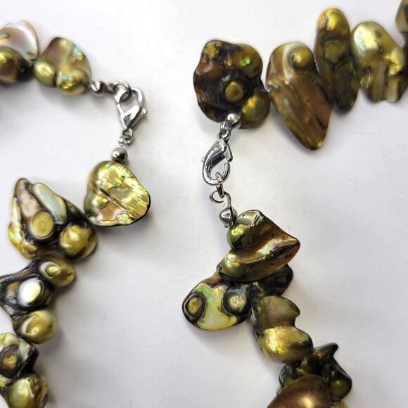 Yellow Green Mother of Pearl Keshi Large Chip Bead Necklace - Picture 11 of 13